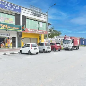 Oyo 90869 Madeena Hotel Sepang