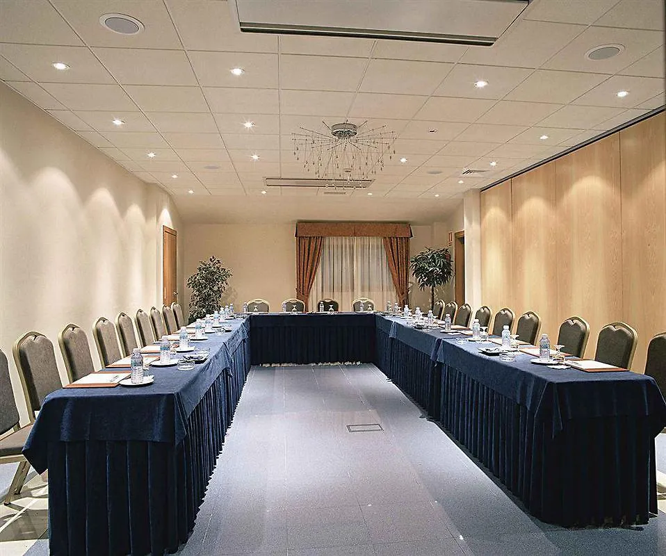 Отель Acta Arthotel Андорра-ла-Велья